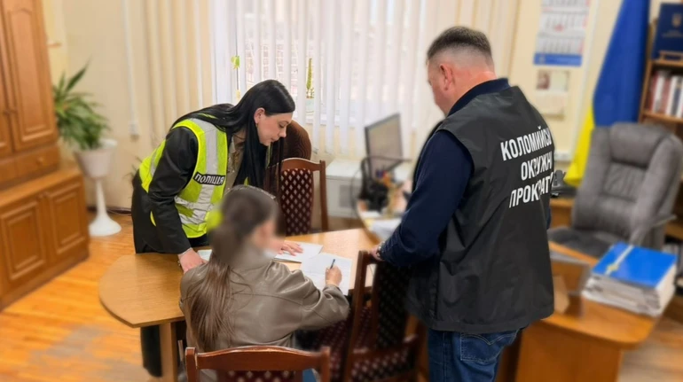 На Прикарпатье разоблачили чиновницу банка: присвоила деньги с карточек клиентов