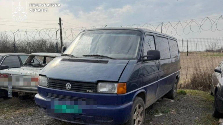 На Волыни разоблачили схему ввоза авто из ЕС под видом гумпомощи для ВСУ