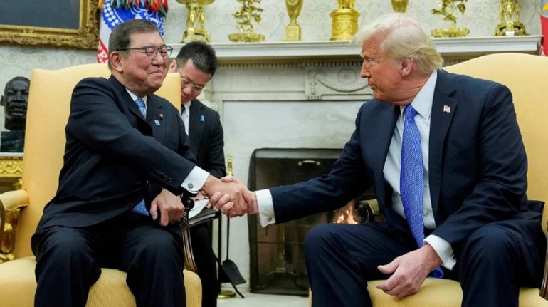 Трамп объявил о масштабной торговой сделке с Японией
