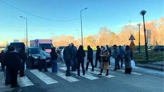 Во Франковске владельцы солнечных электростанций перекрыли дорогу: что требуют