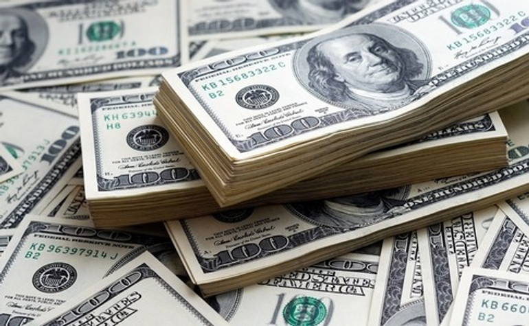 За три роки бізнес шанованих людей вивів з України 22 мільярди доларів – Любченко