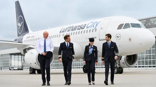 В Германии пилоты Lufthansa начали забастовку: многие рейсы отменены