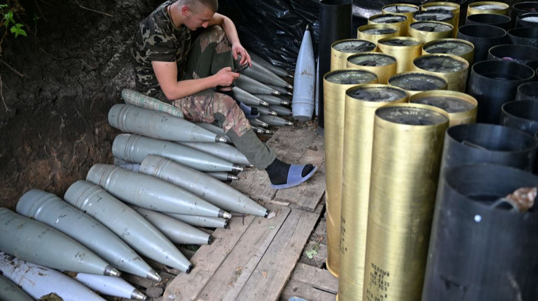Україна вже контрактує більшість зброї всередині країни