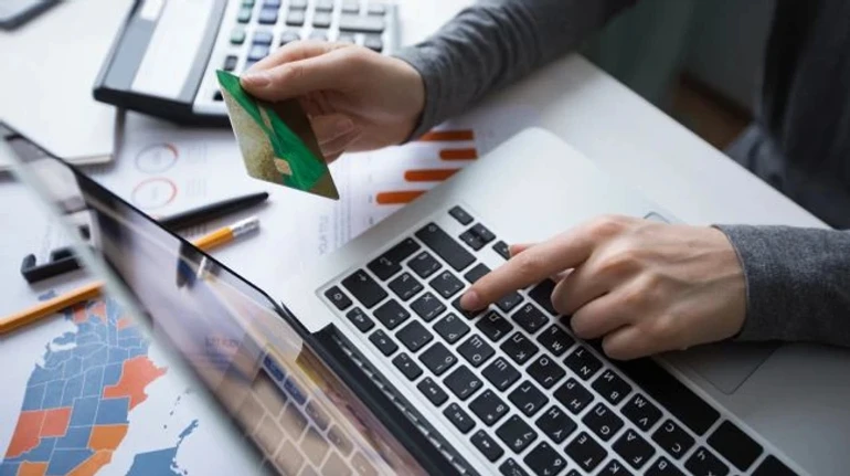 Смартфон у якості касового апарату: Visa оновила сервіси