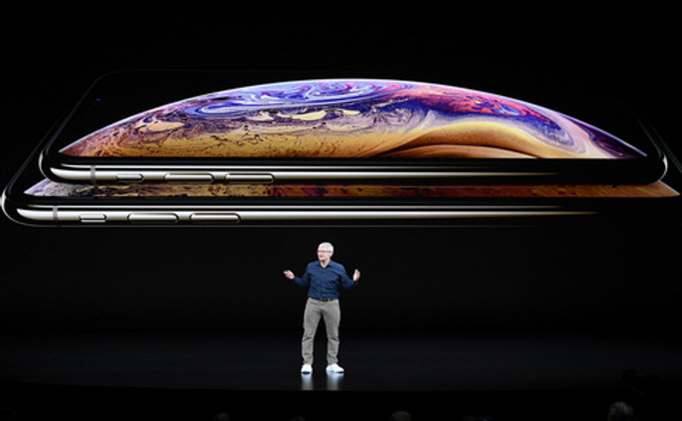 Apple планує випустити одразу три нових iPhone - ЗМІ