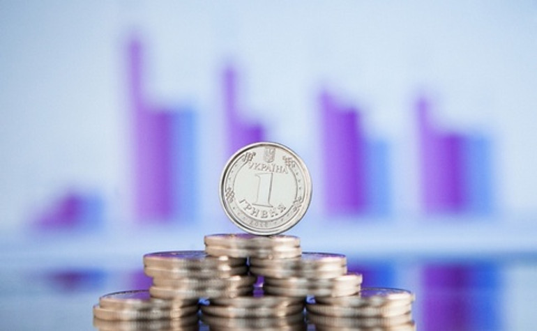 Украине необходимо за год выплатить 14 миллиардов долларов госдолга