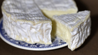 Українське виробництво сиру може скоротитись через зростання імпорту