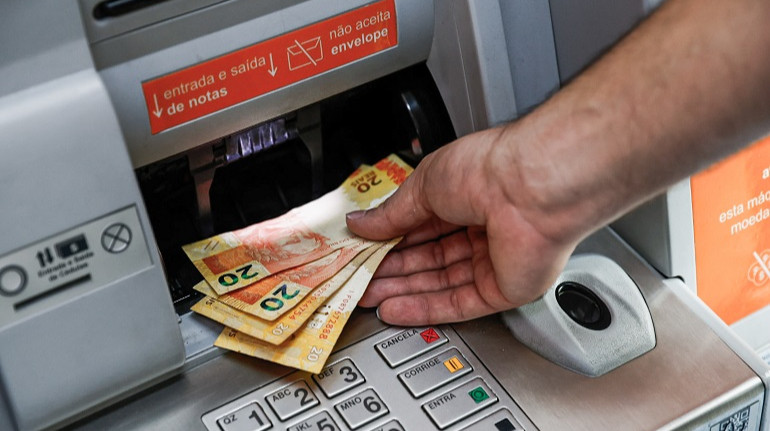 Центральний банк Бразилії спалив 17 мільярдів доларів резервів, щоб підняти реал