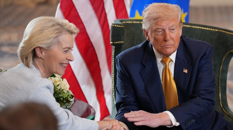 Евросоюз нарастит закупки американской нефти и газа в рамках отказа от РФ