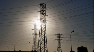 Резервні схеми живлення: на Одещині повернули світло для 100 000 родин після удару РФ