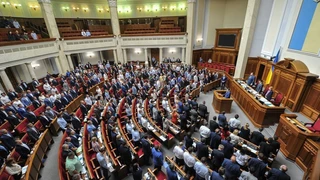 Рада наступного тижня знову спробує проголосувати за податок на посилки – Гетманцев