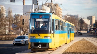 Последствия ночной атаки: в Киеве изменили маршруты общественного транспорта