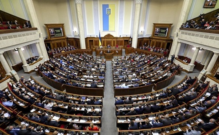 Зеленський вніс до Ради законопроект про зміну Роттердам+ на Роттердам-