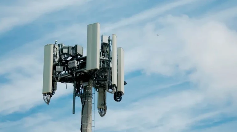 РФ запускає 5G на частотах, недоступних багатьом росіянам – СЗРУ