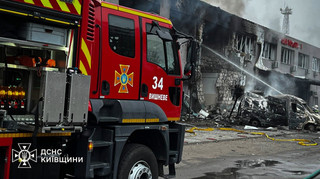 Внаслідок обстрілів Києва пів мільйона мешканців залишились без світла