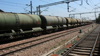 Центральная Азия скупает российское топливо несмотря на запрет российских властей - СМИ