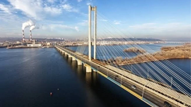 Закритий Південний міст у Києві: для водіїв визначили альтернативні шляхи