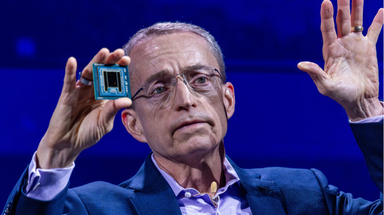 Гендиректор Intel пішов у відставку