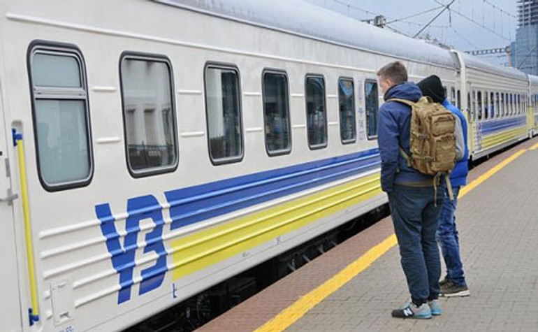 Карантин: УЗ проти зупинки пасажирського залізничного сполучення