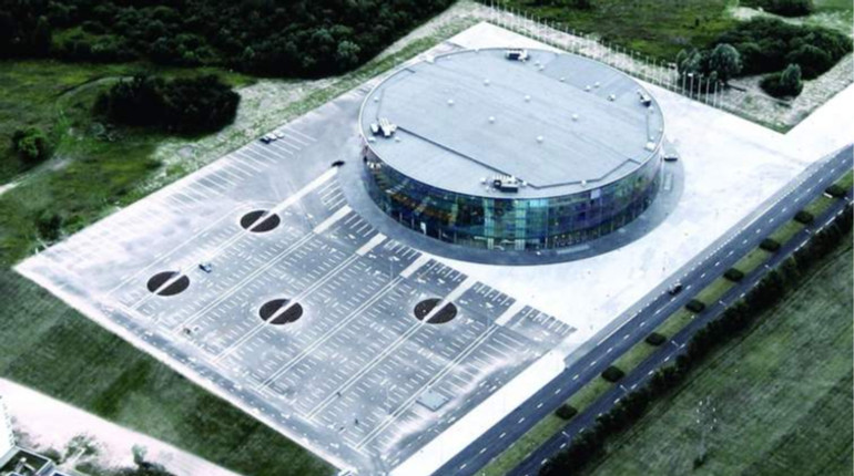 Львовский горсовет отсудил 6 га под недостроенной Евробаскет-ареной