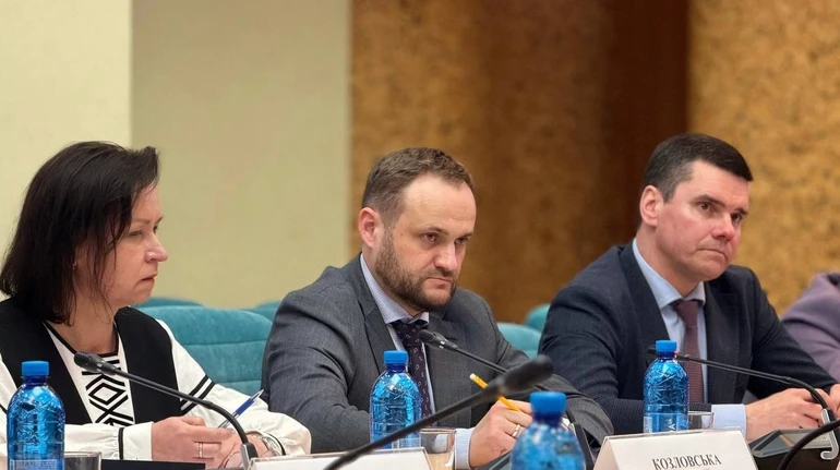 Кулеба заявив, що Київ повільно готується до опалювального сезону
