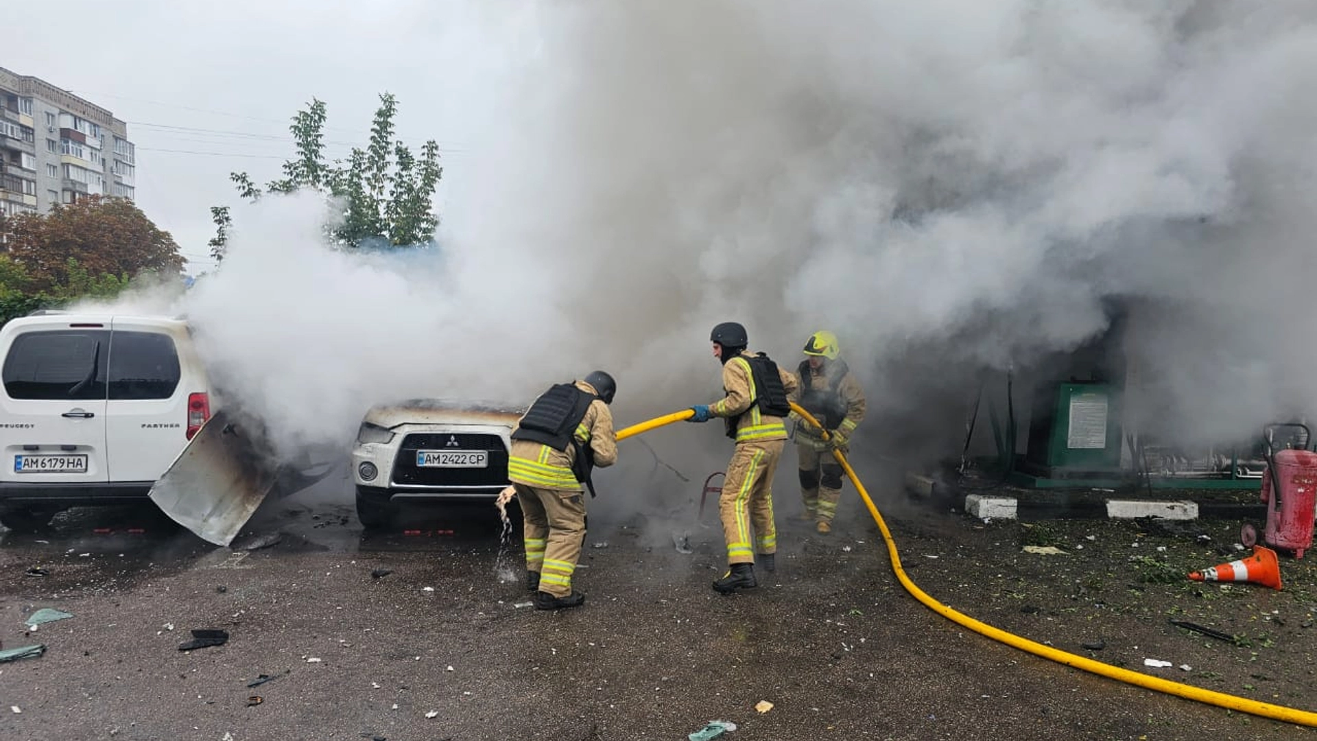 Ворог вдарив по двох АЗС під на Житомирщині