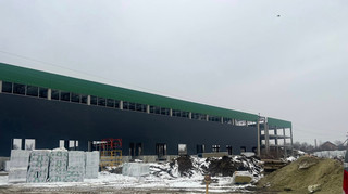 На Львовщине к лету планируют достроить мебельный завод