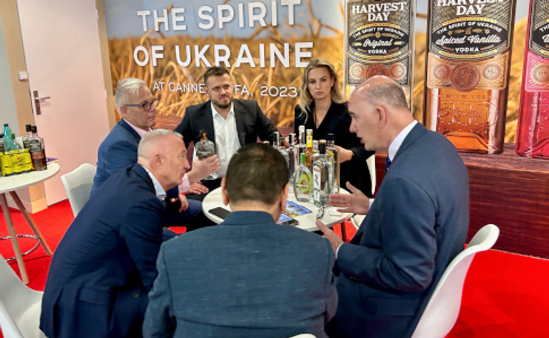 Украинские бренды BAYADERA GROUP приняли участие в TFWA World во Франции (укр)