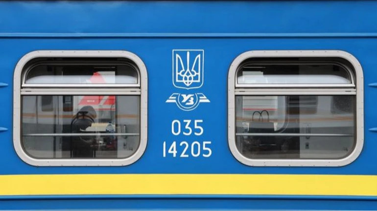 Рух поїздів в регіонах з підвищеним ризиком: Укрзалізниця оновила інформацію