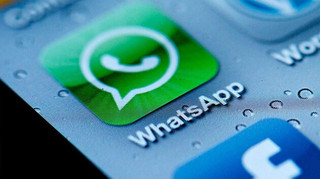 В Facebook, Instagram и WhatsApp произошел сбой в работе