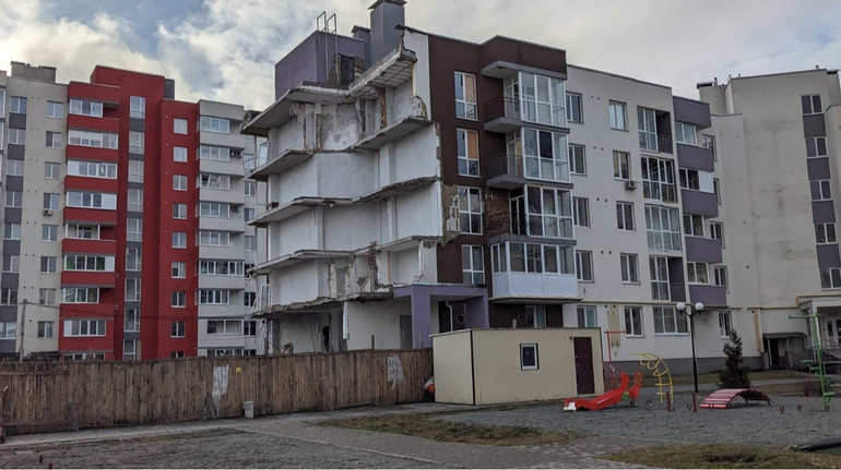 Длительное восстановление в Буче: для многоэтажки заказали дополнительных работ на 30 миллионов