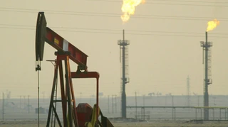 Ціна нафти знову перевищила $100 за барель