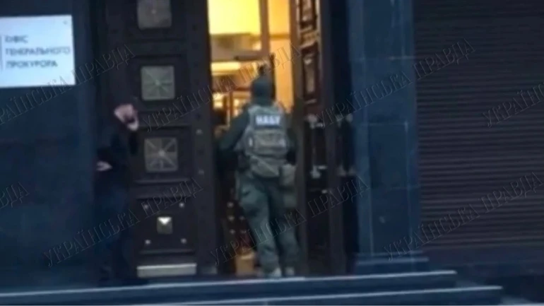 В деле о мошеннических колл-центрах задержали заместителя начальника департамента ОГП