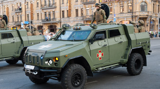 Через нестачу фінансування Україна виробляє менше зброї, ніж може — NYT