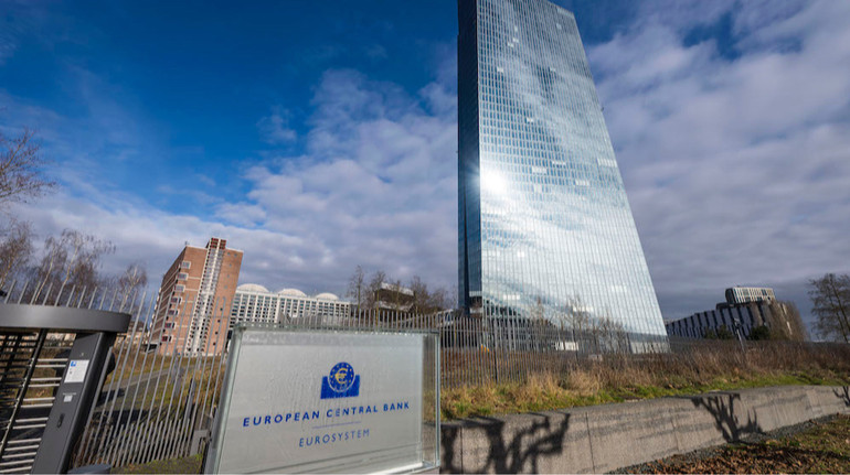 ЕЦБ отказался поддержать выплату Украине займа за счет росактивов на 140 млрд евро – FT