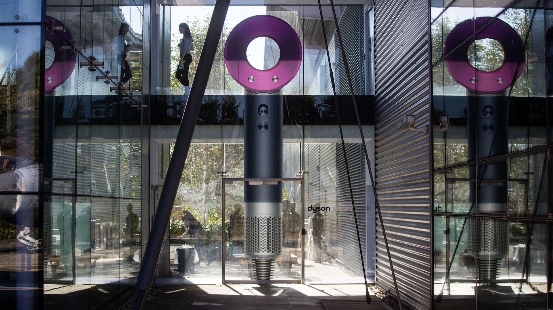 Історія, яка затягує: як Dyson стала багатомільярдною імперією інновацій