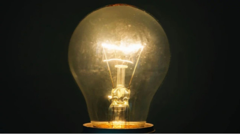 Енергетики скасували відключення, але ситуація може змінитися