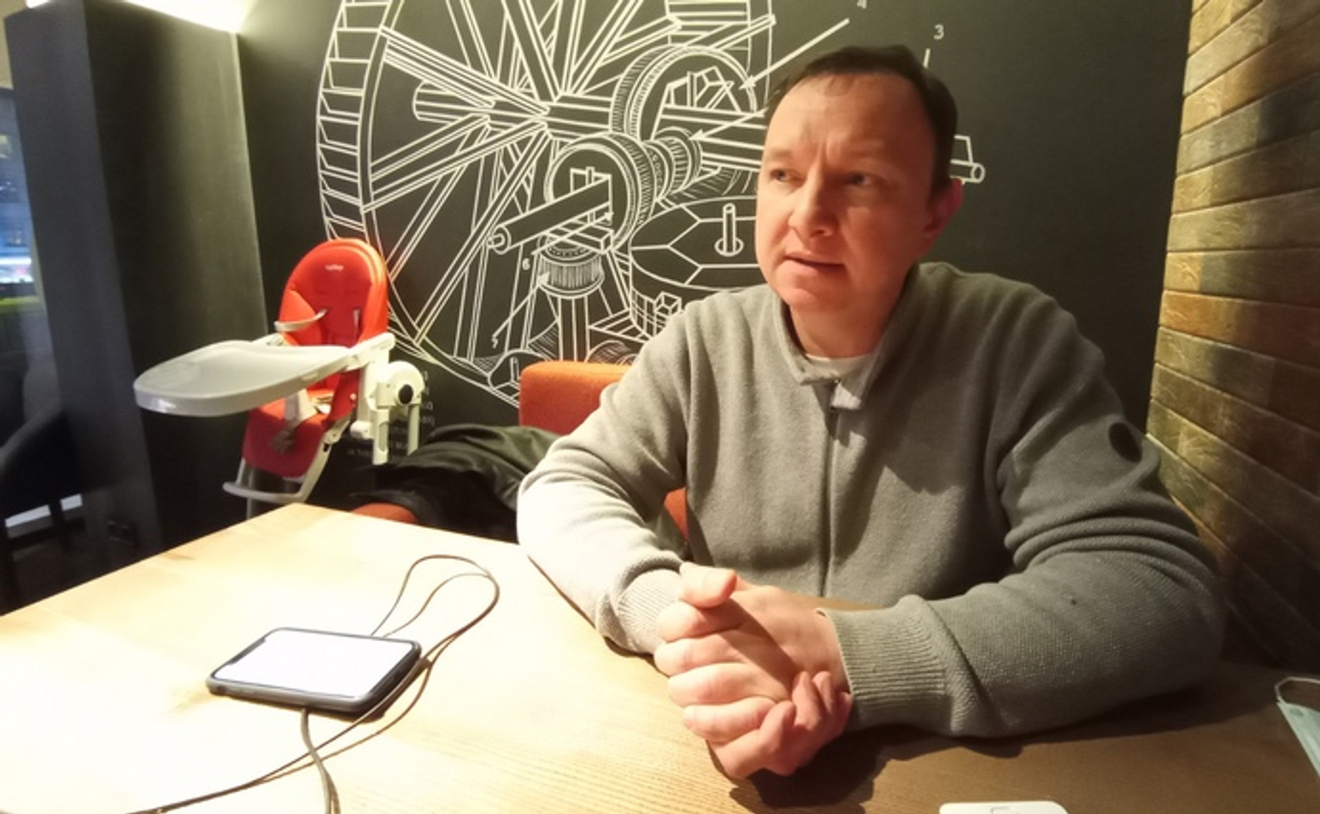 Сірий кардинал ДАБІ Сергієнко: Пропоную разом шукати 5 доларів за квадрат, які я начебто взяв. Знайдемо – ділюсь 50 на 50