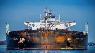 Решительный ответ ЕС теневому флоту юридически слабоват – медиа