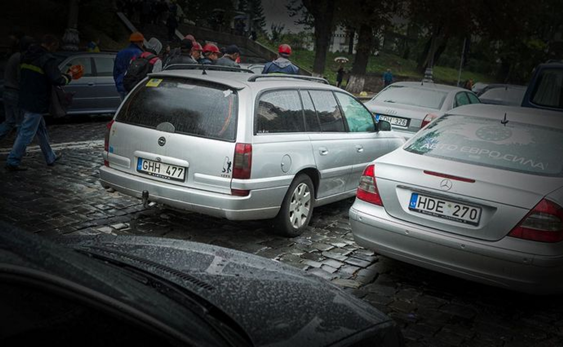 Суть нового закона об импортных авто. Что Рада предлагает делать с евробляхами