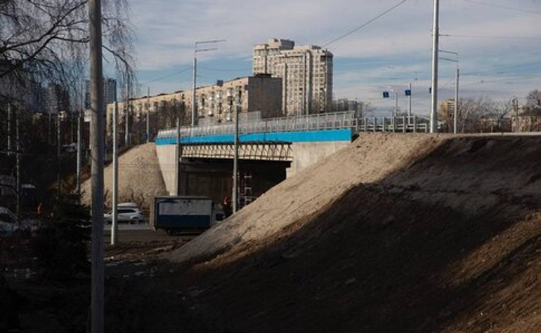 Цены завышены в 2-3 раза: в реконструкции Дегтяревского путепровода за миллиард обнаружил махинации