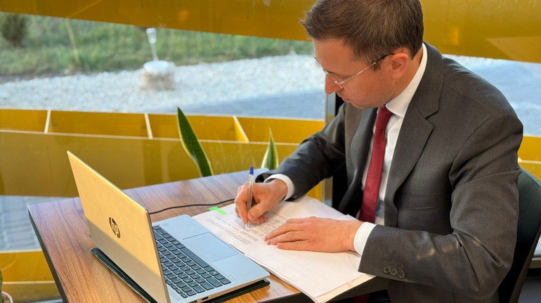 Півмільярда євро на закупівлі газу: Нафтогаз та ЄБРР підписали угоду