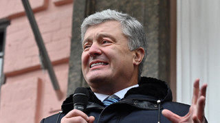 Нацбанк лишил Порошенко права голоса в Международном инвестиционном банке