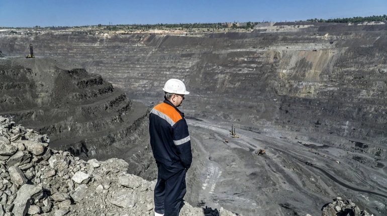 Ferrexpo хочет срочно привлечь минимум $100 миллионов, курс акций упал