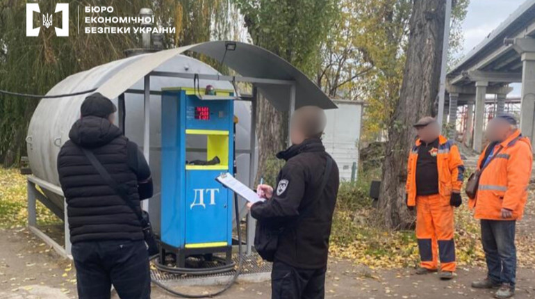В Одессе ликвидировали сеть АЗС, которая продавала фальсифицированное топливо