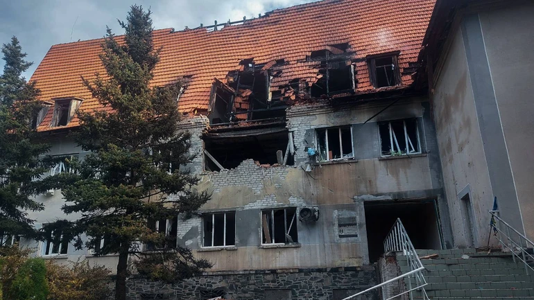На Запоріжжі росіяни поцілили по адмінбудівлі лісництва