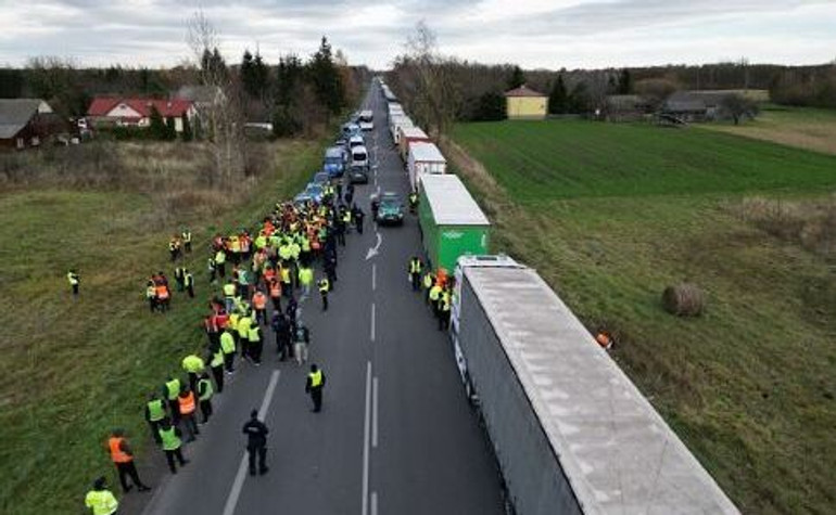 Україна виконала умови для попередження блокування кордону польськими перевізниками