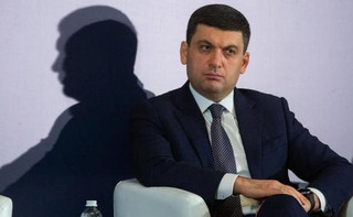 Гройсман Всемогутній. До чого призводить підвищення зарплат вчителям перед виборами