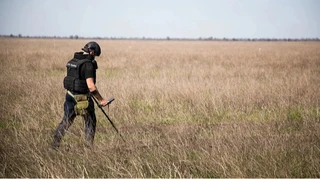 Розмінування земель: уряд спростив умови для агровиробників