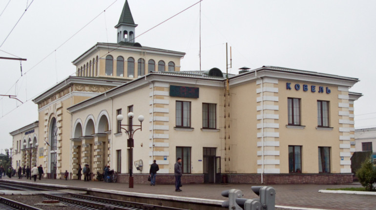 Атака дронів пошкодила інфраструктуру Львівської залізниці в Ковелі